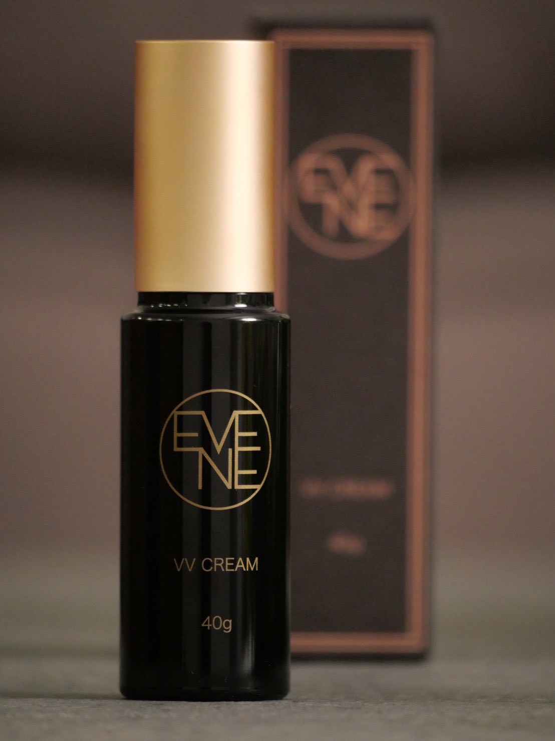 ゴールドロゴ クローズアップ