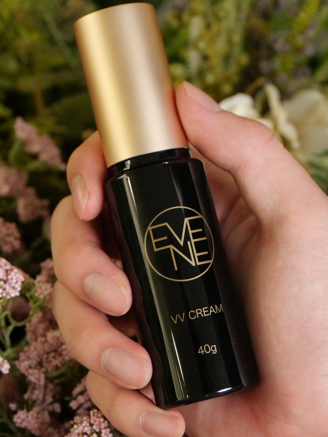 STEP 1 — 手に取る